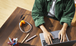 CREACIÓN DE PÁGINAS WEB Y CONTENIDO CON IA